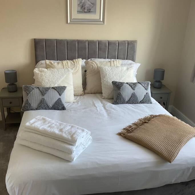 Beautiful Holiday Cottage 阿什伯恩 外观 照片
